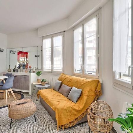 L29 Lenval Beach At 1Min Walk To Sea Front Ac Balcony Nice Exteriör bild